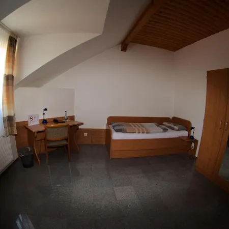 Pensionat Messe-hotel 